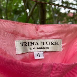 Trina Turk Hot Pink Capri Pants, size 4